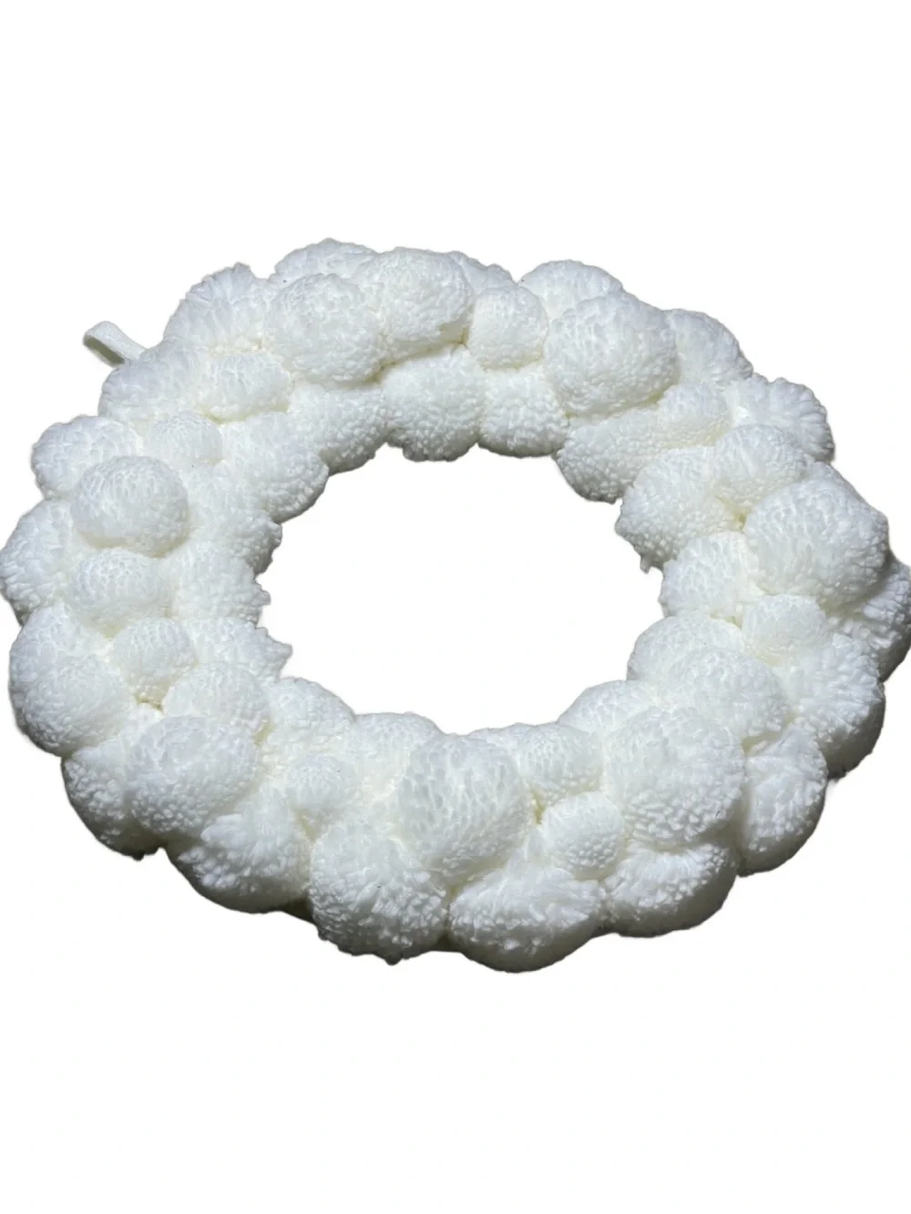 White Pom-Pom Knit Christmas Wreath – 14” x 14”